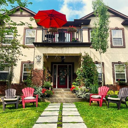 Wolf Creek Bed And Breakfast Ponoka 외부 사진