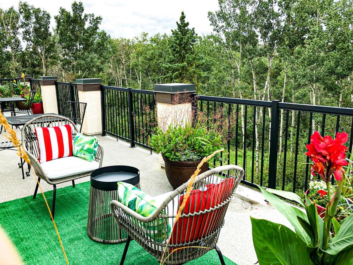 Wolf Creek Bed And Breakfast Ponoka 외부 사진